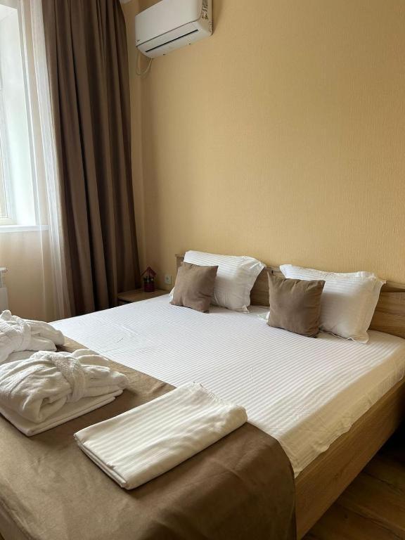 Belon Garden Hotel アスターナ エクステリア 写真
