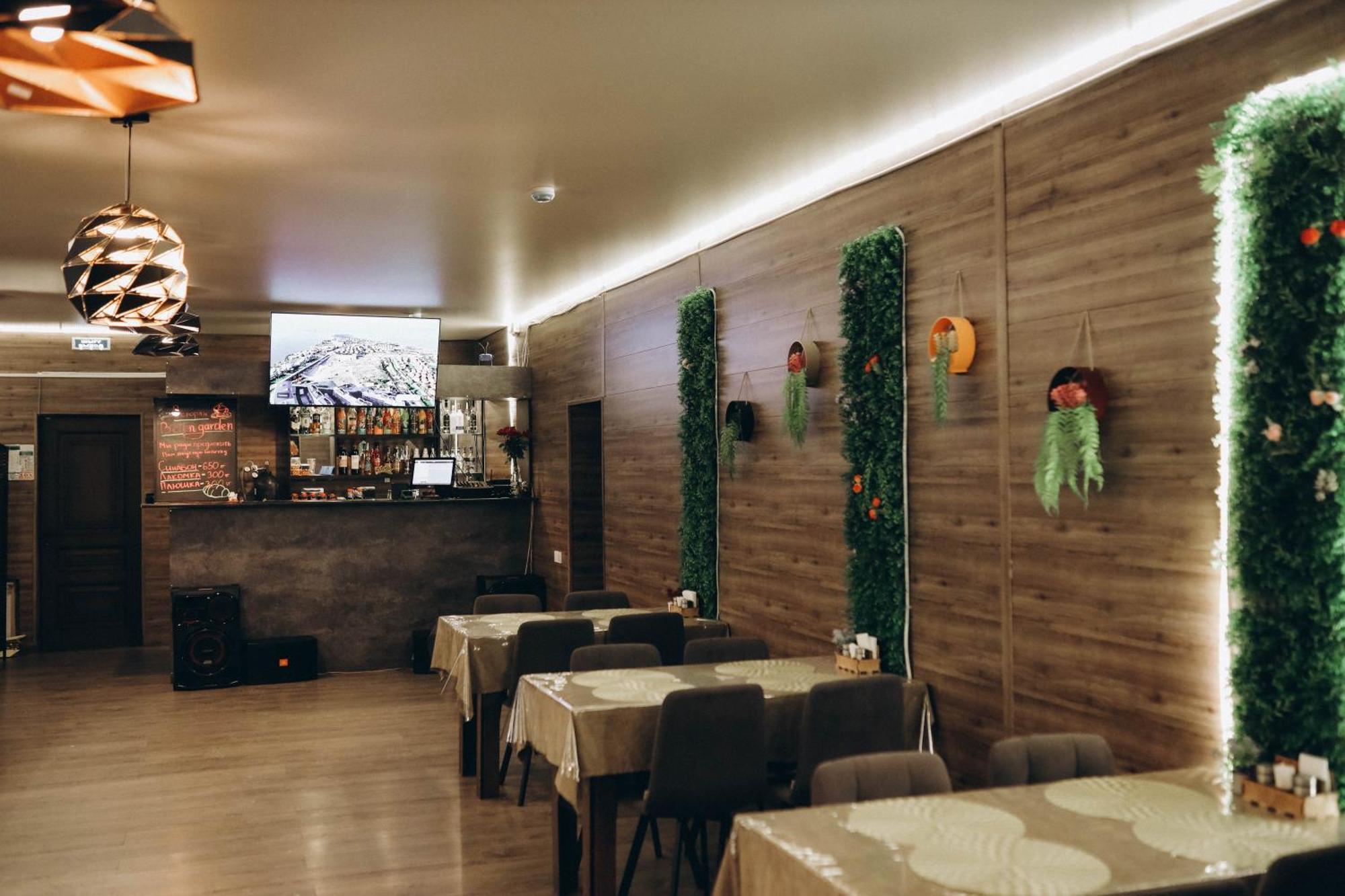 Belon Garden Hotel アスターナ エクステリア 写真